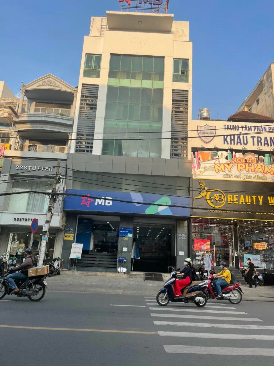 SIÊU PHẨM từ 40 tỷ còn 26,5 tỷ Mặt tiền 3/2 ,Diện tích: 5,5 x 21 , Trệt 3 lầu