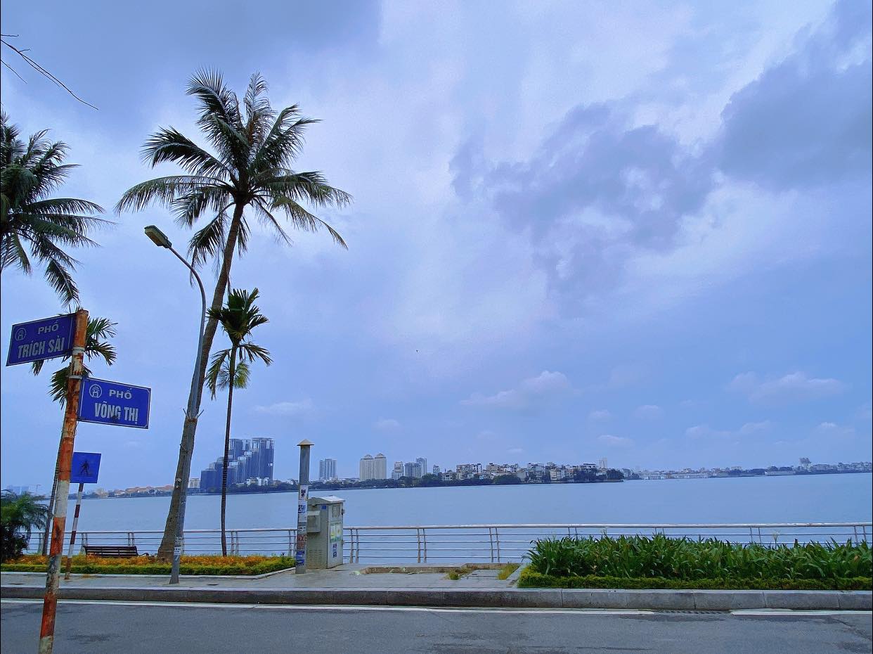 0904.688.633 Bán nhà Võng Thị, Tây Hồ, phân lô Ô tô 35m2 5T 5.7 tỷ tặng nội thất, ở ngay