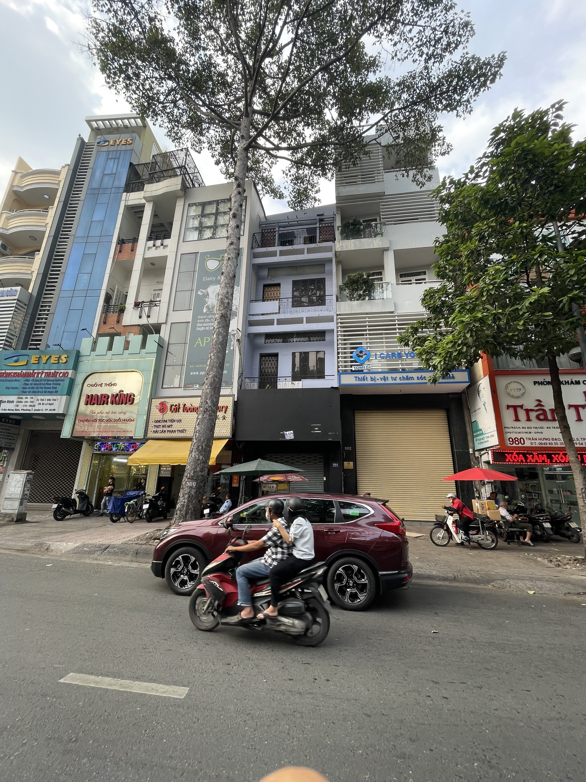 Chính chủ bán nhà chưa qua đầu tư MT Trần Hưng Đạo Q.5 ( đoạn 2 chiều g Q.1) 4.2x17.4m 6T giá 32 tỷ