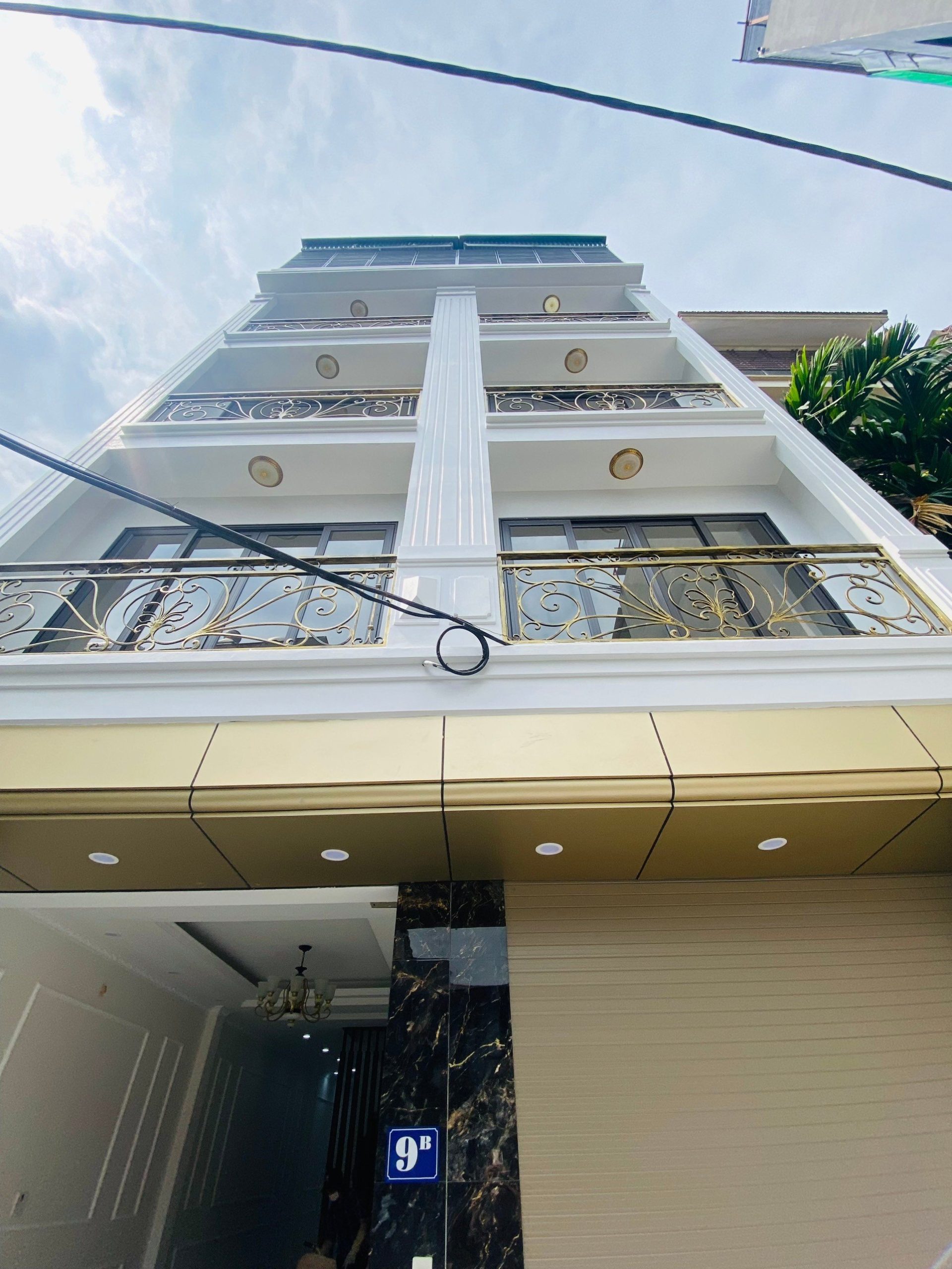 Bán nhà ngõ phân lô 147 Tân Mai-Đền Lừ, 58m2 x 5T thang máy, ô tô vào cực đẹp. Giá 8,6 tỷ