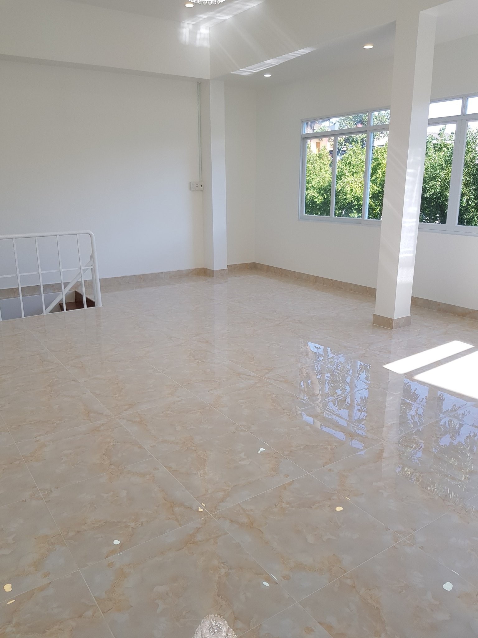 Bán nhà 2MT, 8x6M, Trường Sa, Tân Bình, chỉ 13.8 tỷ