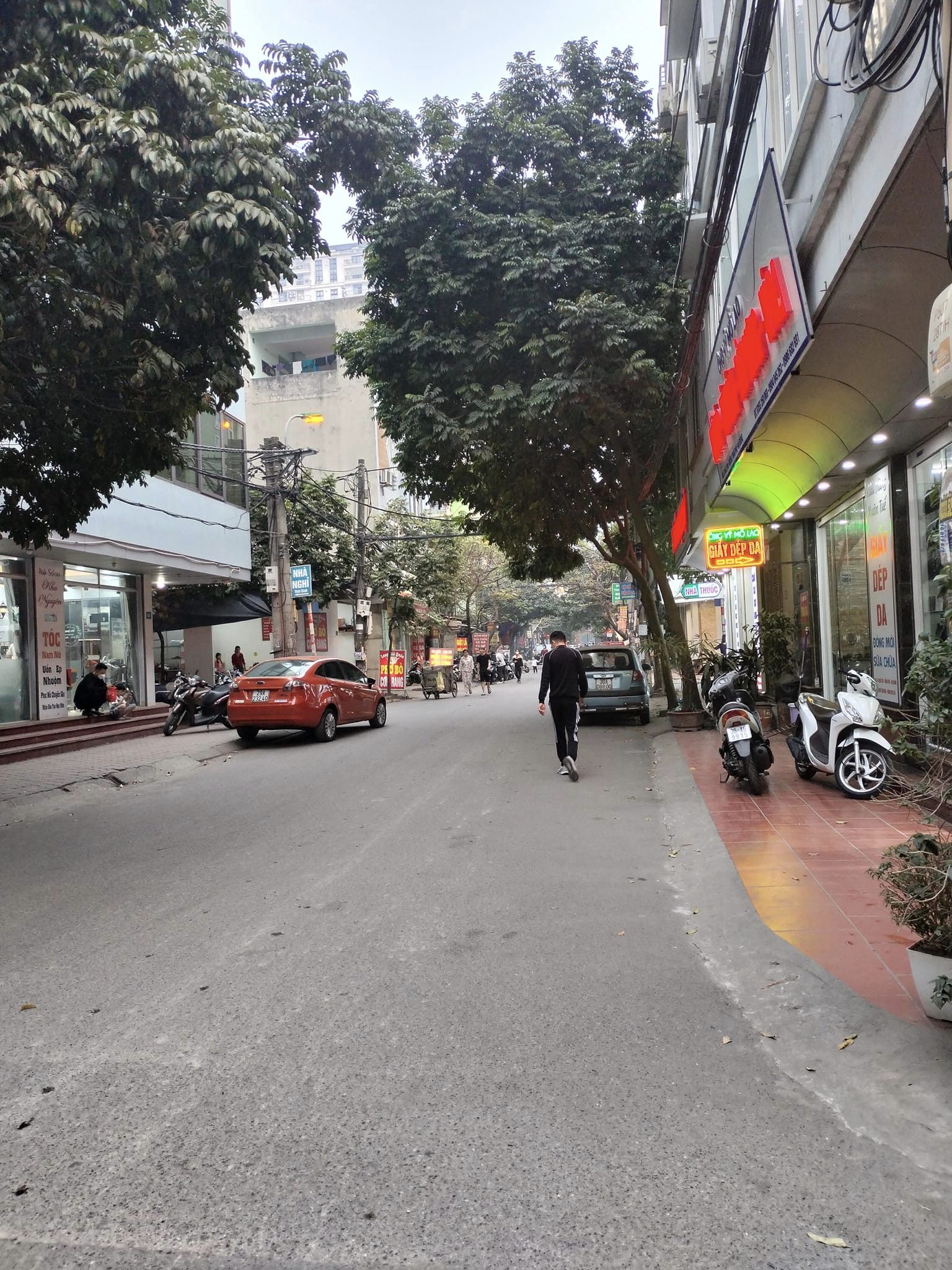 Nguyễn Tuân - Ngụy Như Kon Tum ô tô tránh, vỉa hè lô góc 56mx5T, 14.8 tỷ