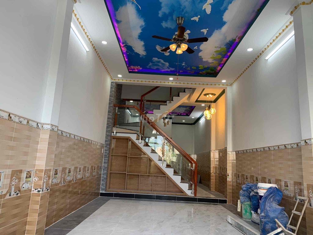 BÁN NHÀ NGỘP 300 triệu KDC Long Hoà Center có 2phòng ngủ LỚN