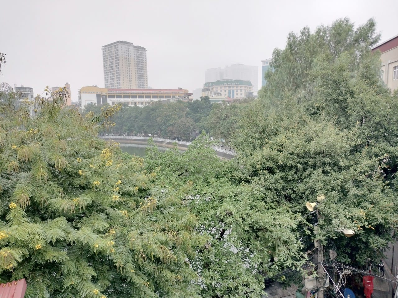 HÓT PHỐ HƯƠNG VIÊN , LÒ ĐÚC, 5M RA HỒ Ô TÔ TRÁNH, VỈ HÈ, KD, 25M2, 5 TẦNG, GIÁ 4,2 TỶ.