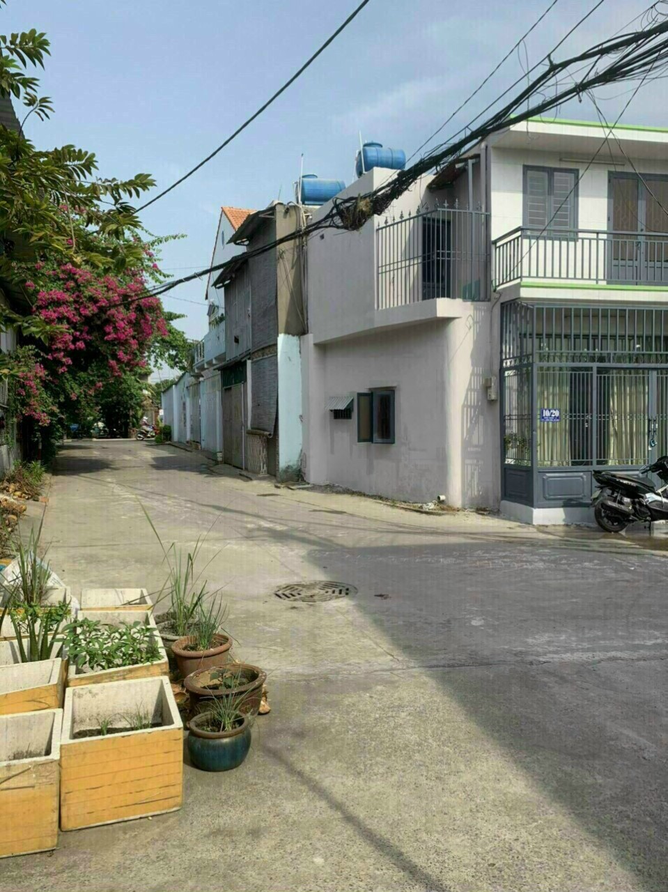 Bán căn nhà Đông Thạnh làm spa, nail buôn bán. Giá 1 tỷ 440 triệu TL.