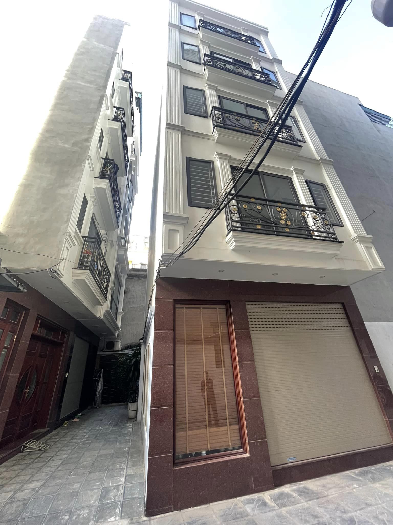 HOT !! XEM NGAY NHÀ PHỐ LÊ ĐỨC THỌ, NAM TỪ LIÊM LÔ GÓC Ô TÔ 55M2 5 TẦNG ĐẸP Ở NGAY CHỈ 8 TỶ