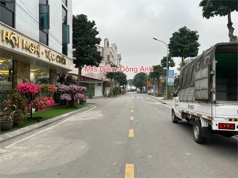 Nhỉnh 50 triệu, Mrs Diễm cần bán 2 lô đất trung tâp khu đô thị Hà Hương, Liên Hà, Đông Anh.