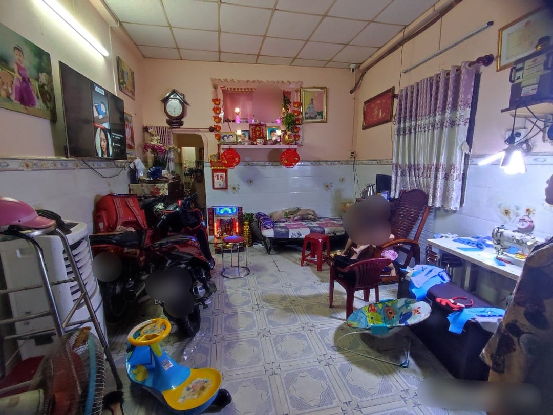 BÁN GẤP NHÀ TRUNG TÂM SẦM UẤT ĐƯỜNG HỒNG BÀNG - P.1- Q5 - 4 X 11M - NHỈNH 4 TỶ