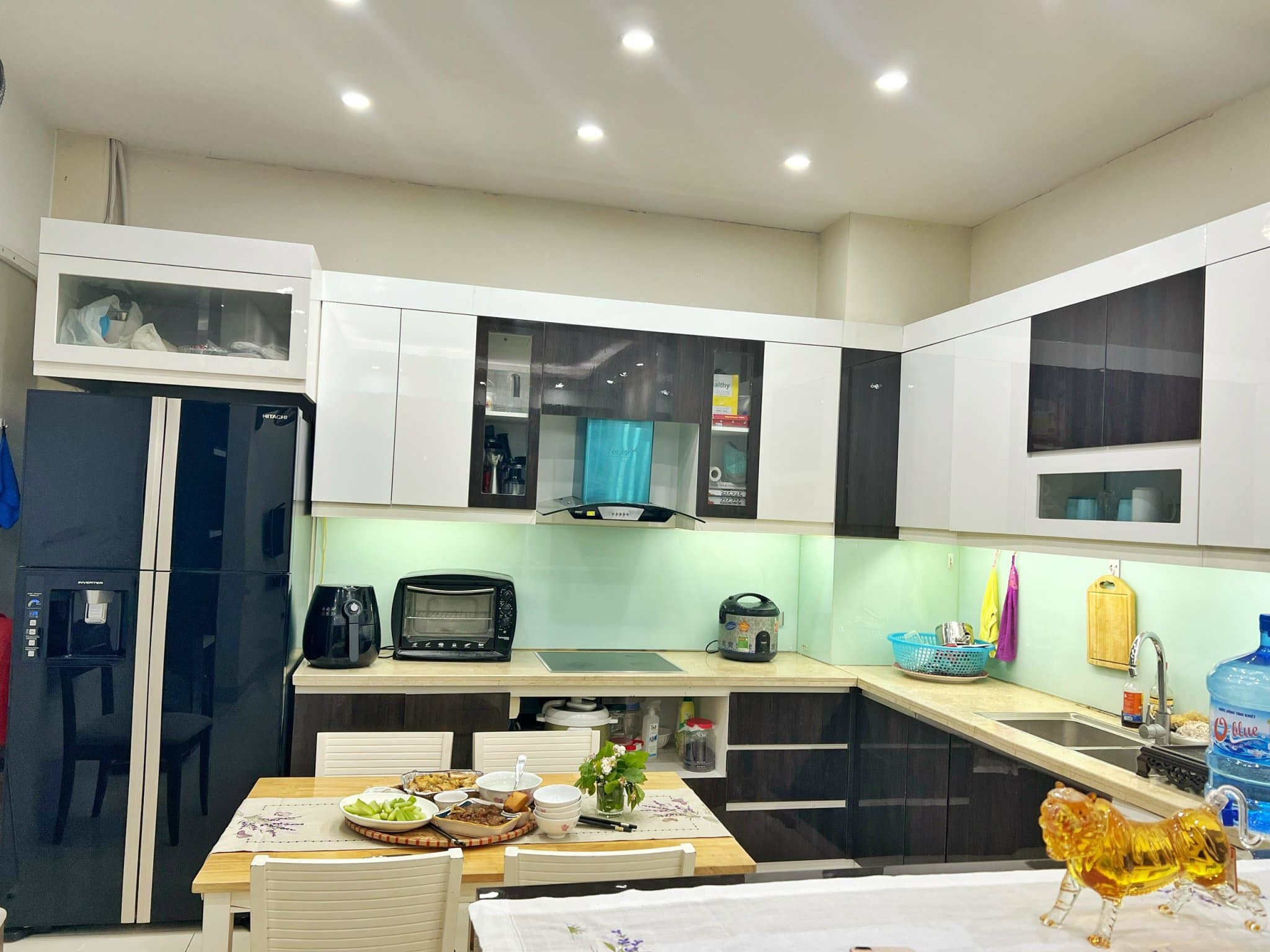 Cho thuê nhà nguyên căn phố Linh Quang, Đống đa, 60m2 * 2 tầng * 15 triệu