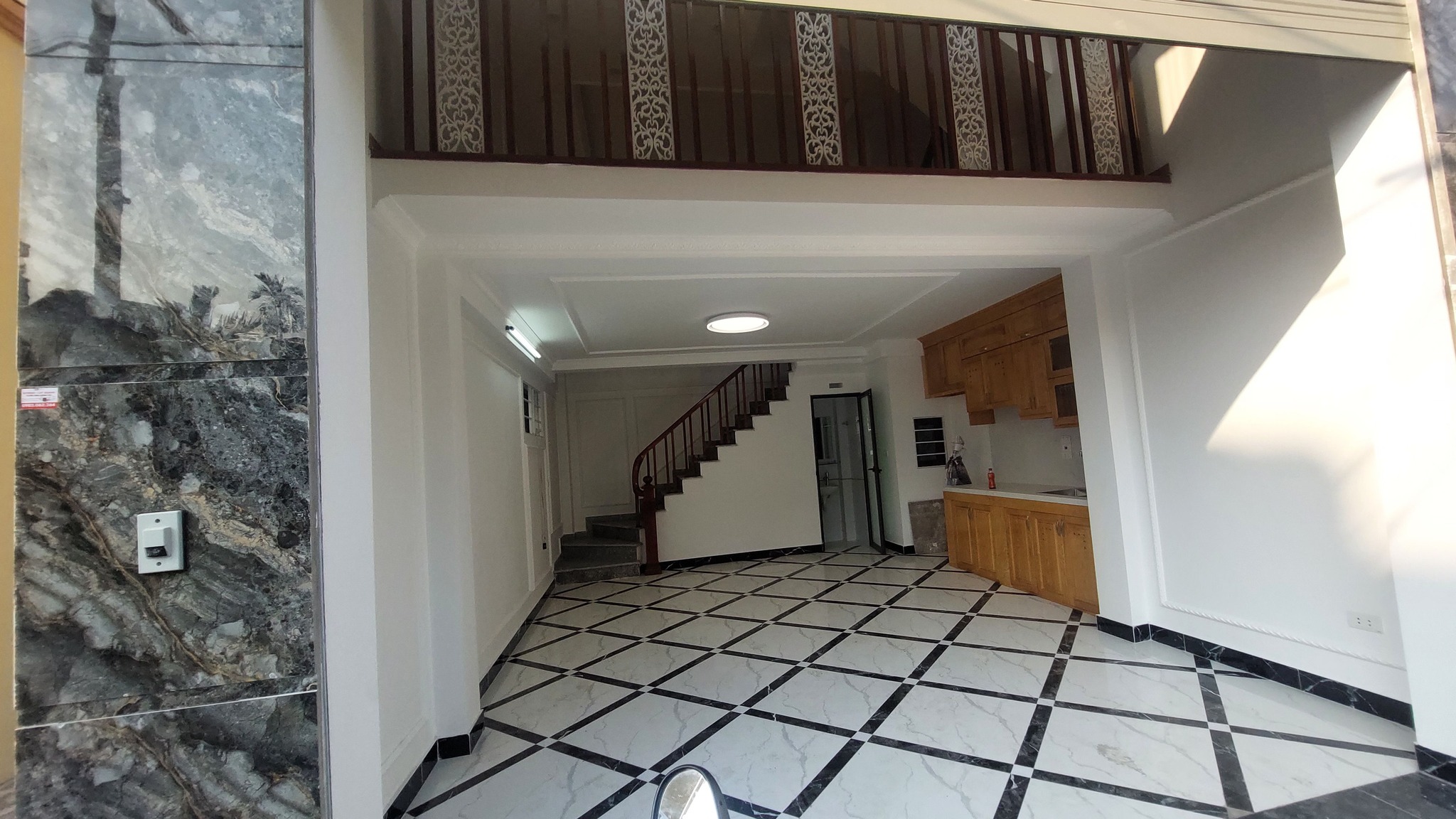 CĐT Nợ Ngân Hàng, Bán Gấp Nhà 40m5T Cổ Điển A, 50m ra Ôtô Giá 3tỷ2, LH ngay 036x