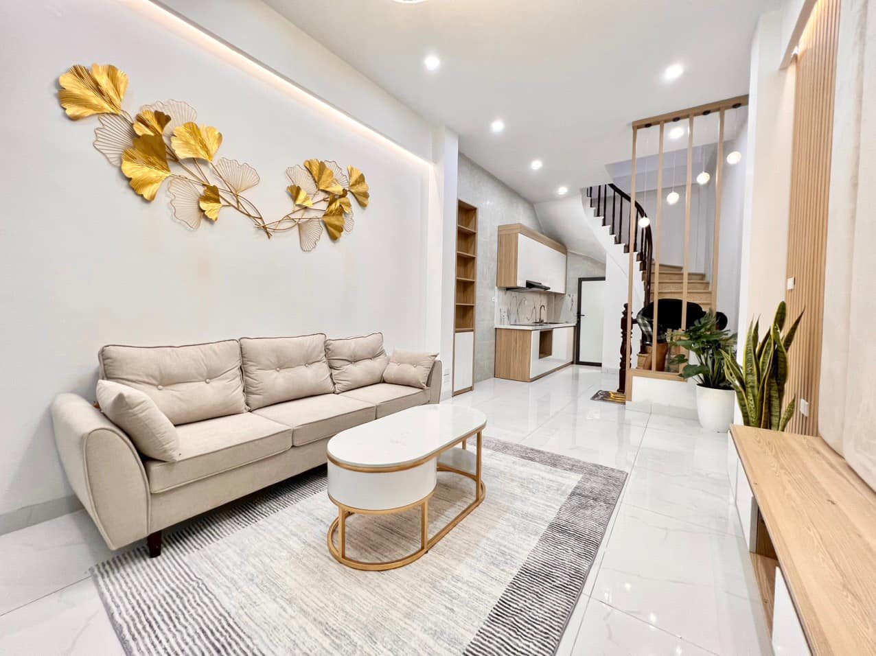 Bán nhà phố Nguyễn Trãi 54m2x5T, gần phố-full nội thất-Ôtô tránh 20m, giá 4,69 tỷ.