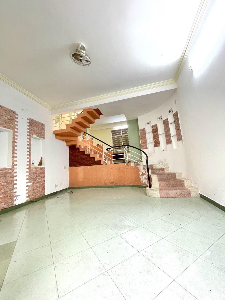 Nhà Đường Lê Độ - 2 tầng - 2 Pn - Diện tích : 55m2 Gía chưa tới 2 tỷ 3 Gọi ngay