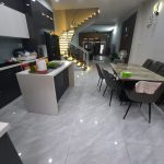  200m2 - 1