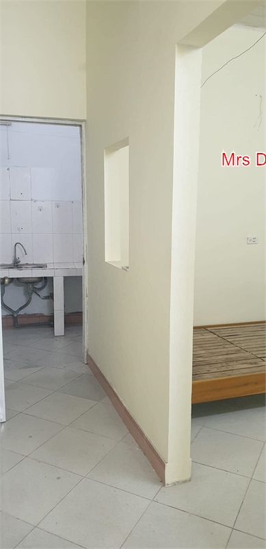 Chỉ 1.55 tỷ, Mrs cần bán 64.4m đất có nhà C4 ngay trung tâm tổ 13 Thị Trấn Đông Anh.