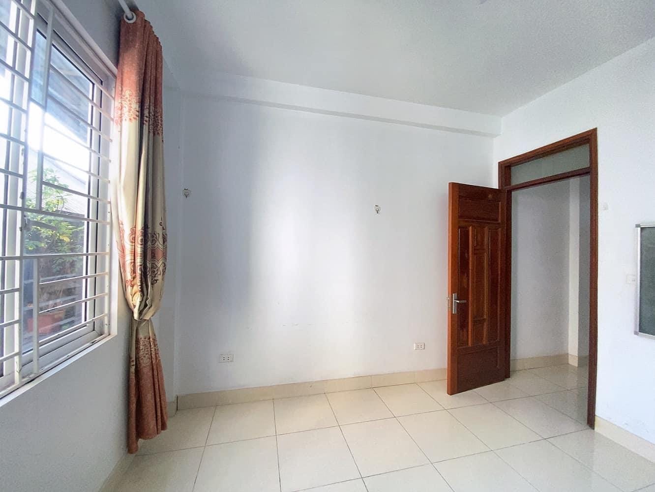 NHÀ TRUNG TÂM QUÂN HÀ ĐÔNG, DT38M, 4T, MT3,5M, 3,65 TỶ