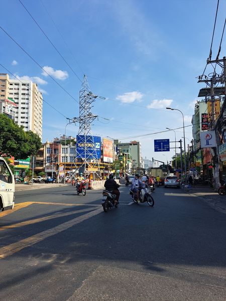 HẺM XE HƠI ĐƯỜNG ÂU CƠ, P.5, Q.11 - 22M2 - 4 TẦNG -GIÁ NHỈNH 3 TỶ.