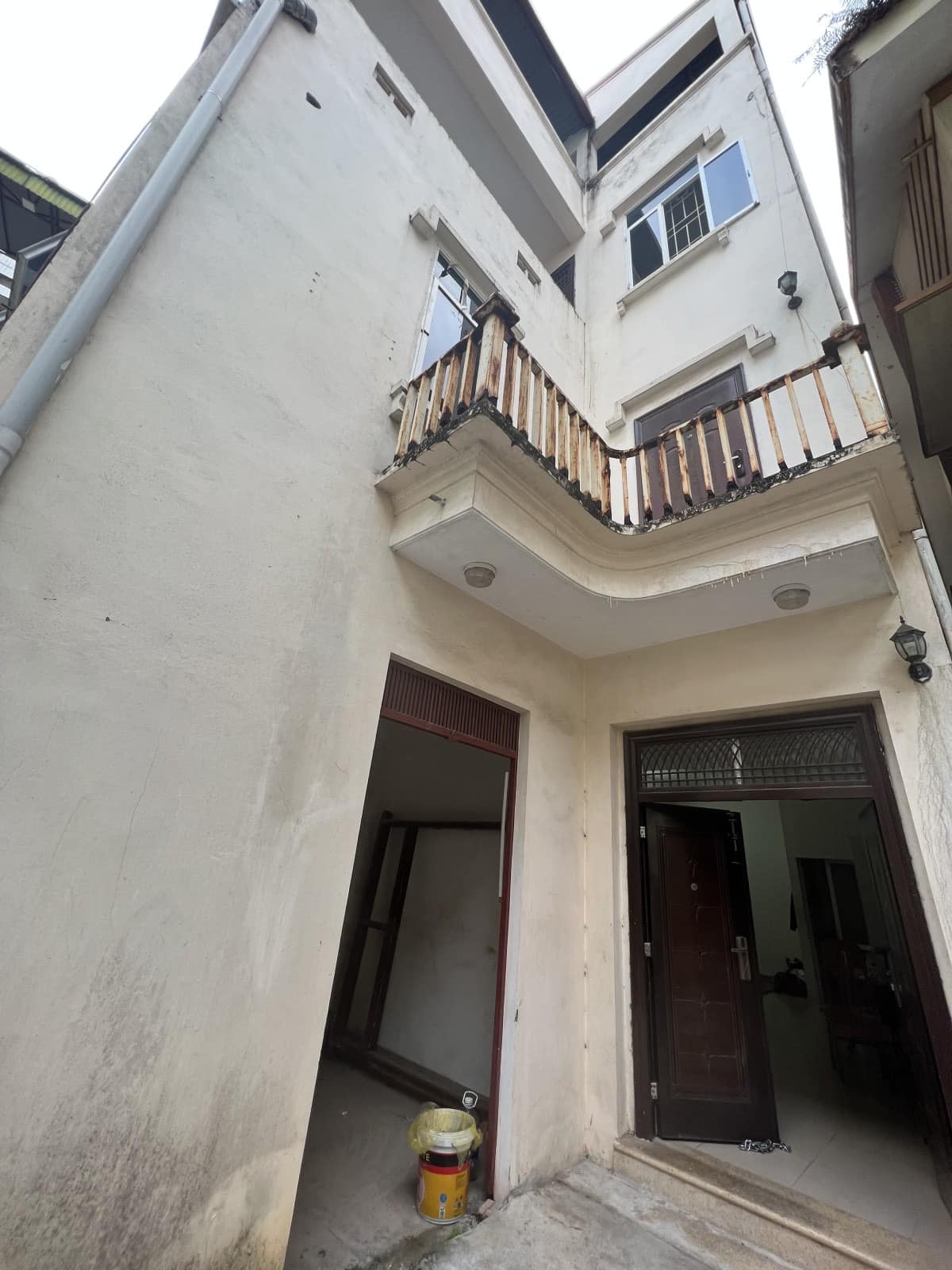 Rẻ nhất Phùng Chí Kiên, không có căn thứ 2, 193m2x 3 tầng, sát phố, ngõ ô tô, 9 tỷ