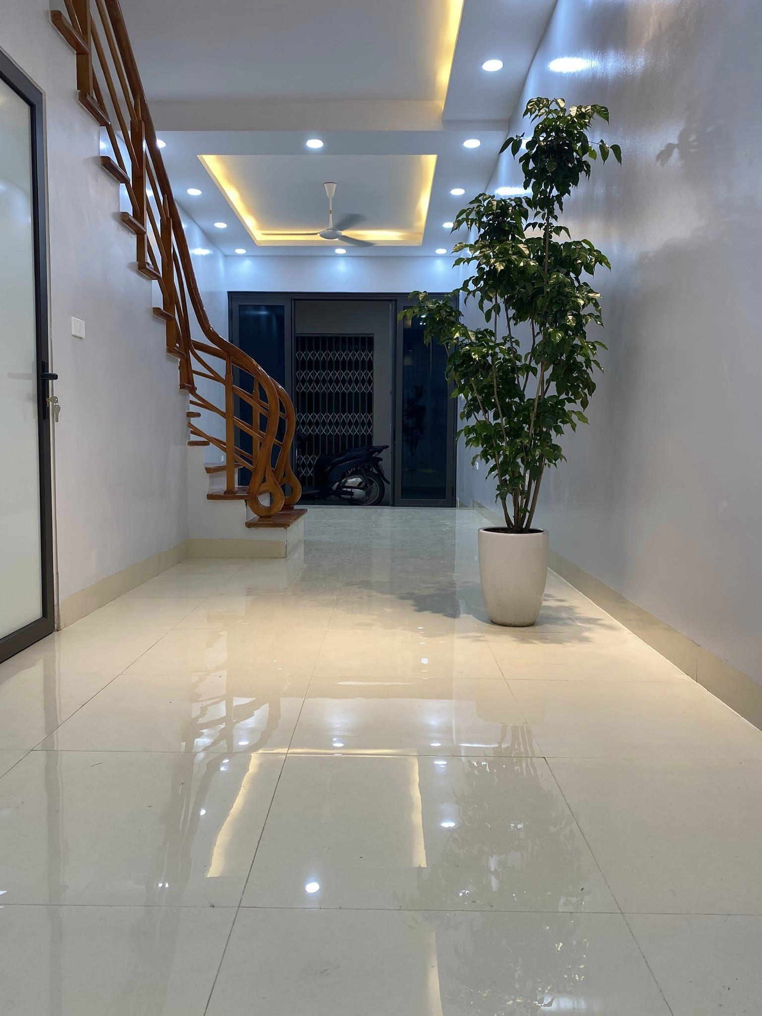 Hoàng Mai Bán nhà ngõ 47 Nguyễn Đức Cảnh gần ô tô Giá 4.5 tỷ +DT: 45m2