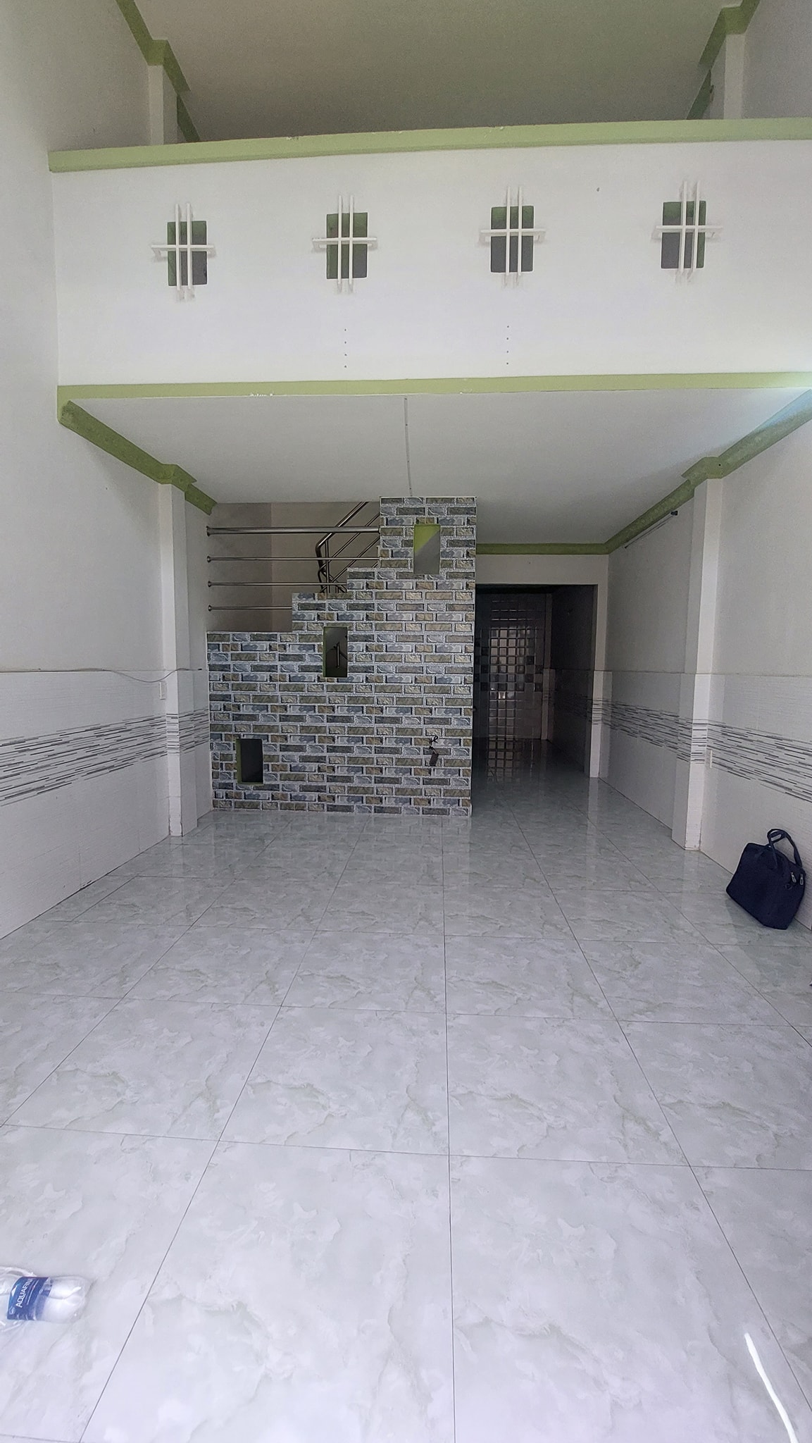 NHÀ MỚI KHỦNG ÔNG ÍCH KHIÊM - P5- Q11 - 3 TẦNG - DT VIP 4 X10M - CHỈ 4 TỶ XÍU