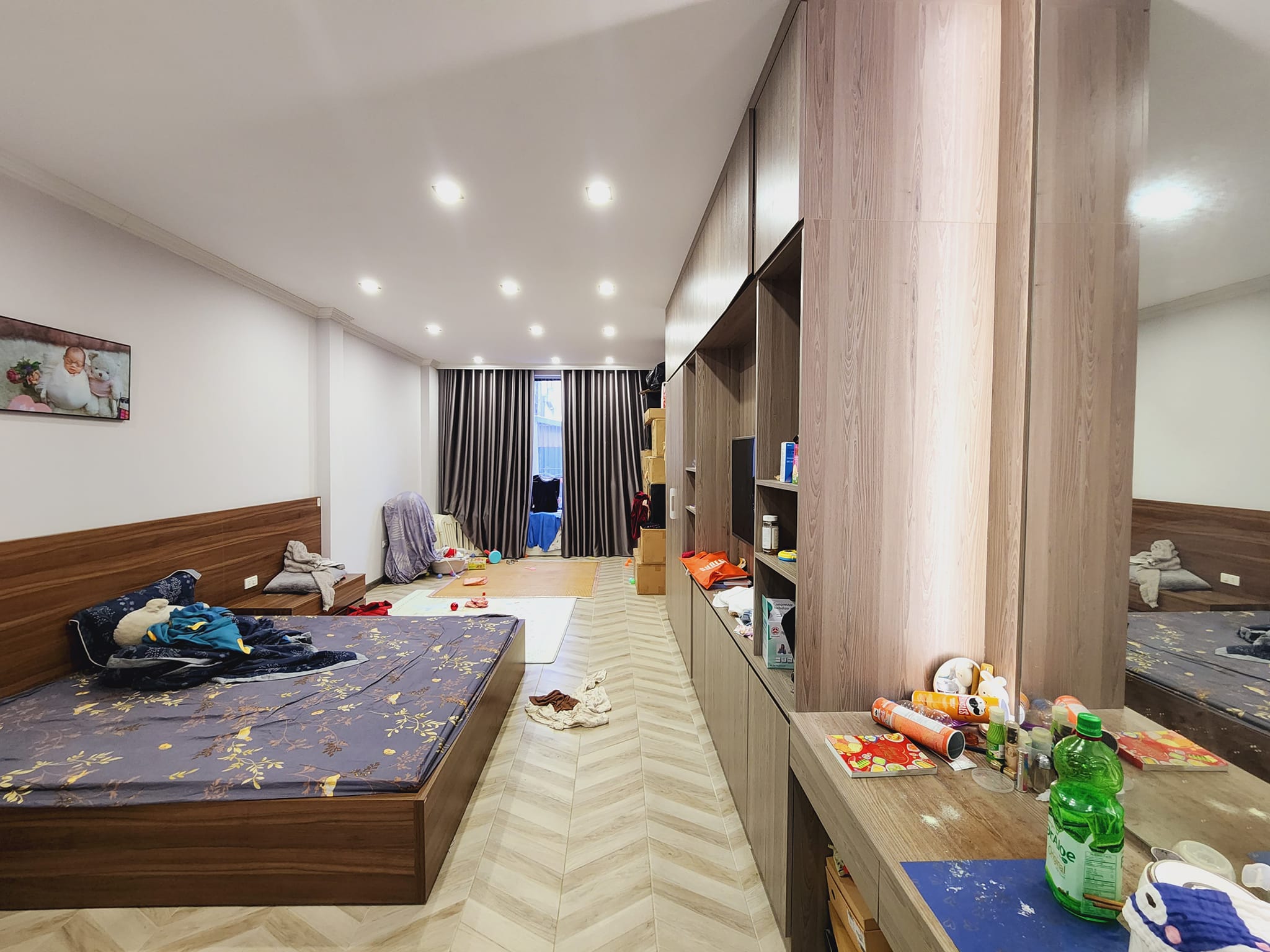 Bán nhà Phạm Ngọc Thạch 62m 6 tầng thang máy giá 13.5 tỷ