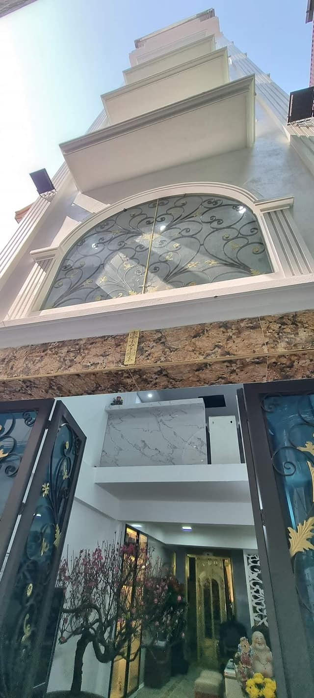 BÁN NHÀ VƯƠNG THỪA VŨ, THANH XUÂN_8 TẦNG, THANG MÁY, NỘI THẤT CAO CẤP_Ô TÔ TRÁNH 15M.