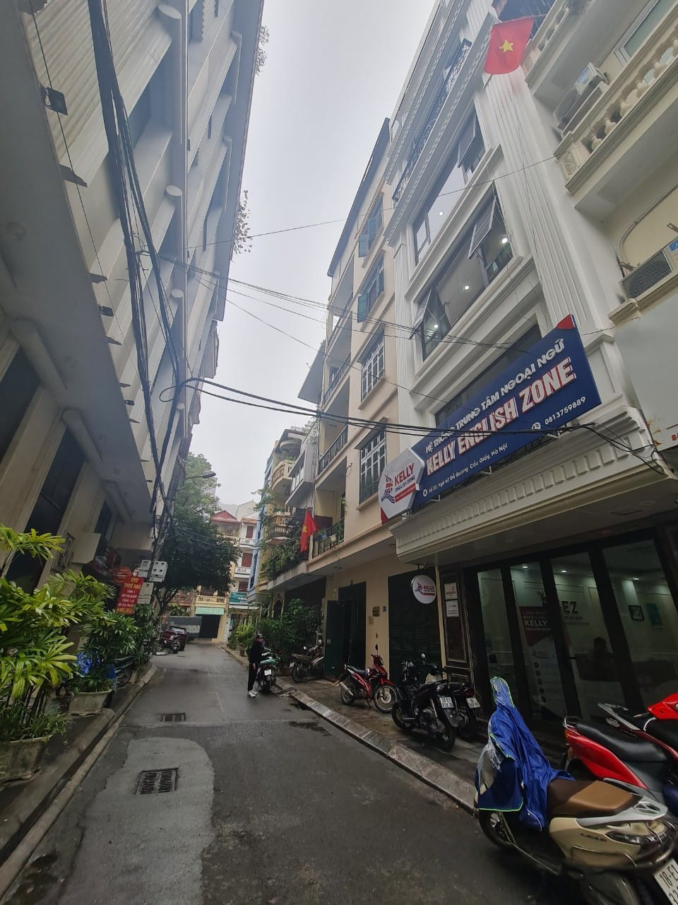 Bán nhà Phân Lô Nguyễn Thị Định 70m2 xây 8 tầng thang máy vỉa hè kinh doanh