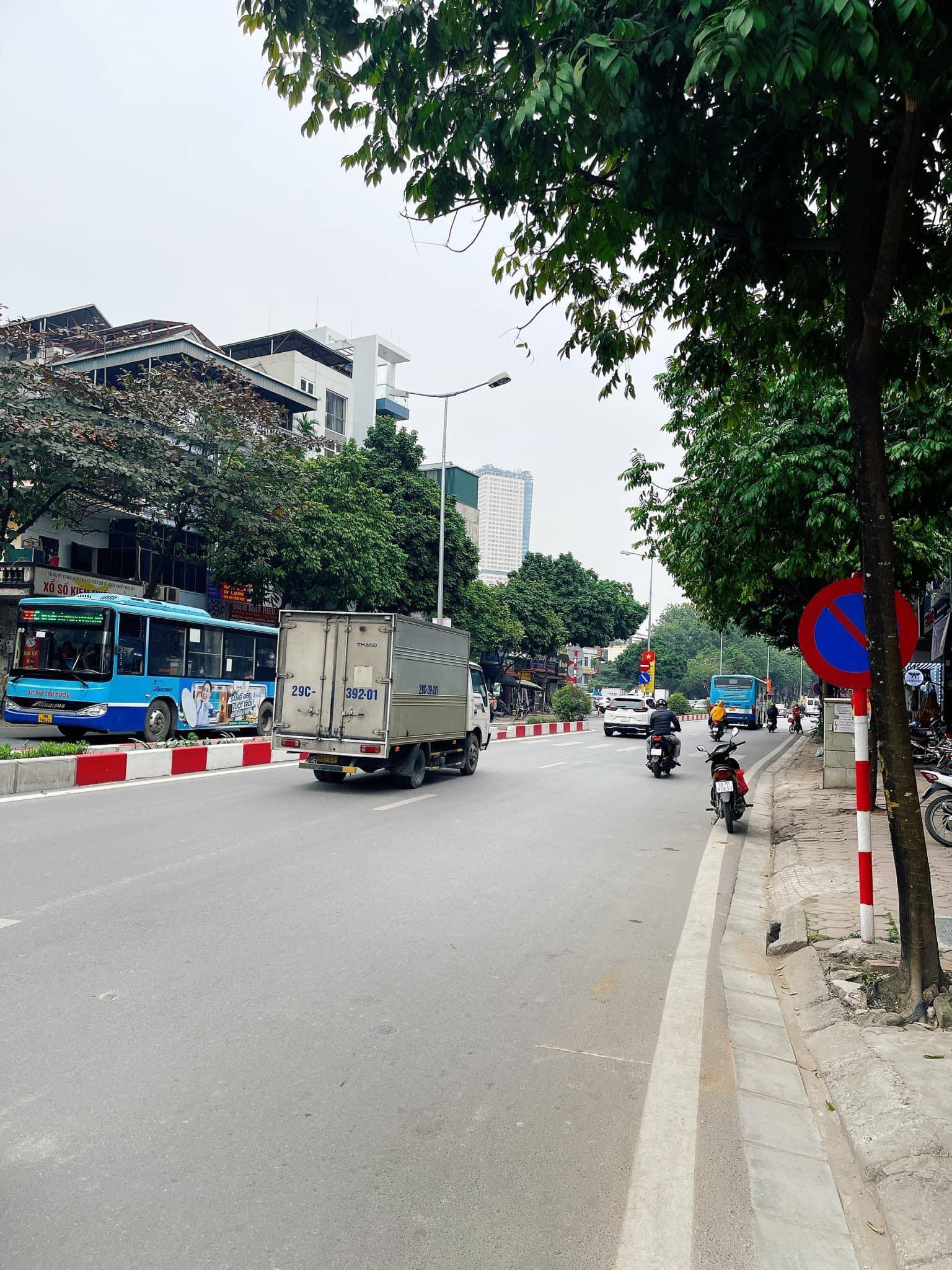 BÁN NHÀ MẶT PHỐ VẠN PHÚC, HÀ ĐÔNG 55M2, VỈA HÈ KINH DOANH NGÀY ĐÊM, CHỈ 12 T.Ỷ