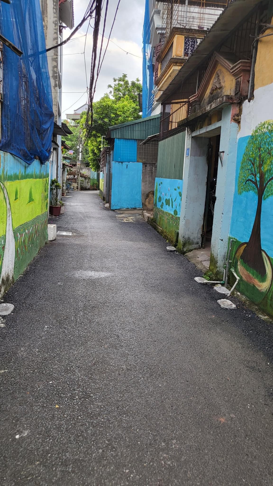 ĐẤT VUÔNG- NGÕ Ô TÔ THÔNG-Ô TÔ VÀO NHÀ - MẶT TIỀN KHỦNG - PHÂN KHÚC NHIỀU KHÁCH TÌM KIẾM.