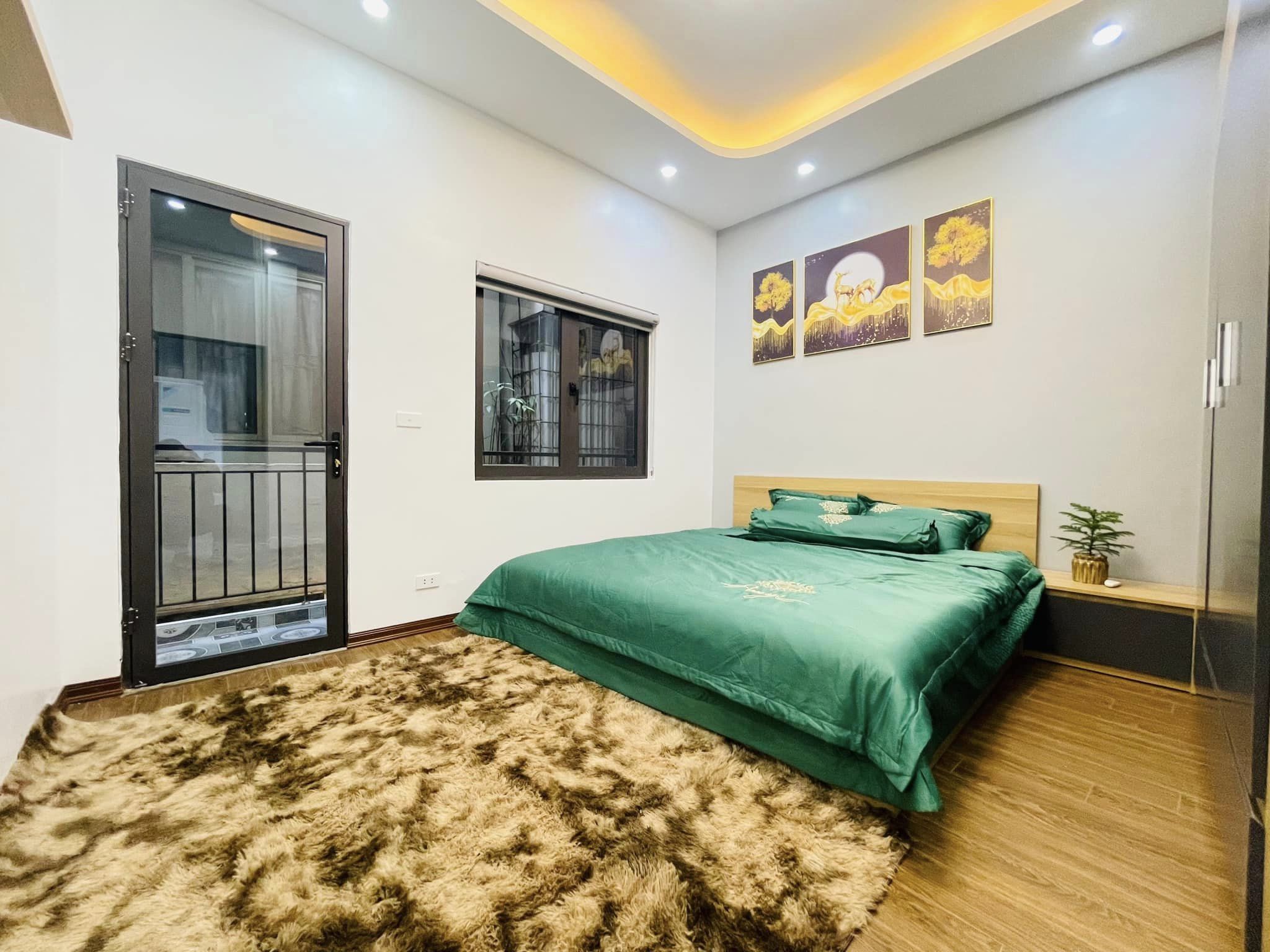 CẦN BÁN NHÀ NGÕ 79 ĐỘI CẤN, NGÁCH 25 , ĐỘI CẤN , 38M2 . GIÁ 3.65 TỶ,