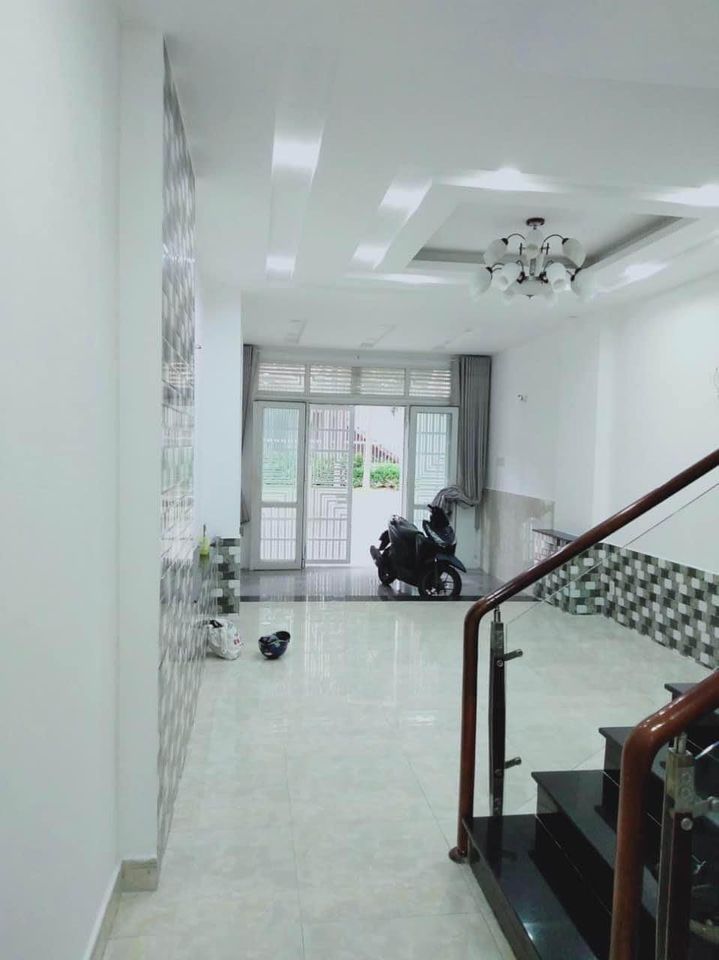 Nhà 4 Tầng Mặt Tiền Đường - Kế Phú Mỹ Hưng - Quận 7 Gấp Giảm Còn 10,5Tỷ