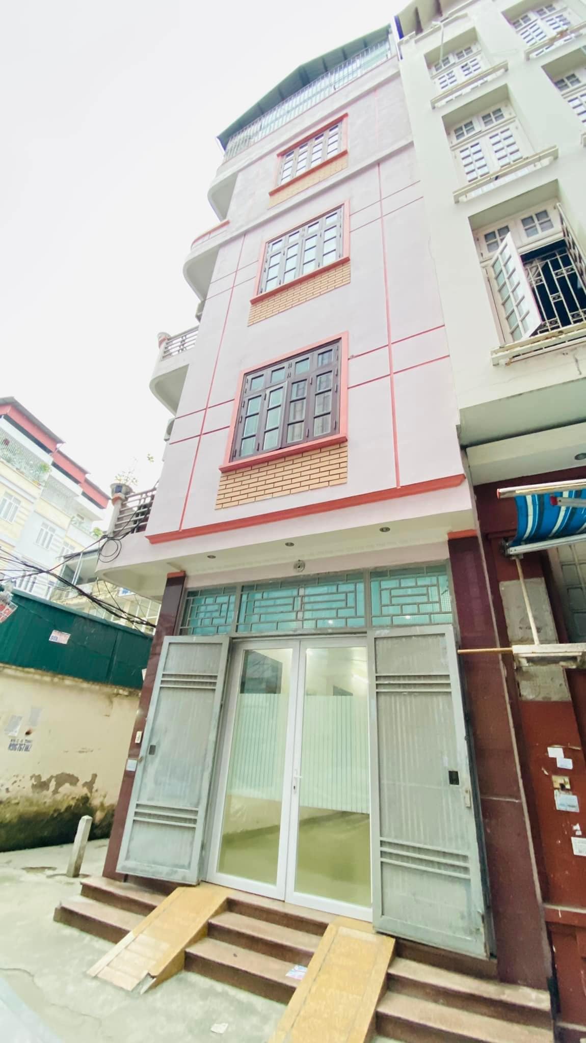 BÁN NHÀ ĐỐNG ĐA- LÔ GÓC Ô TÔ TRÁNH-Ô TÔ VÀO NHÀ- 50M2 GIÁ 8 TỶ