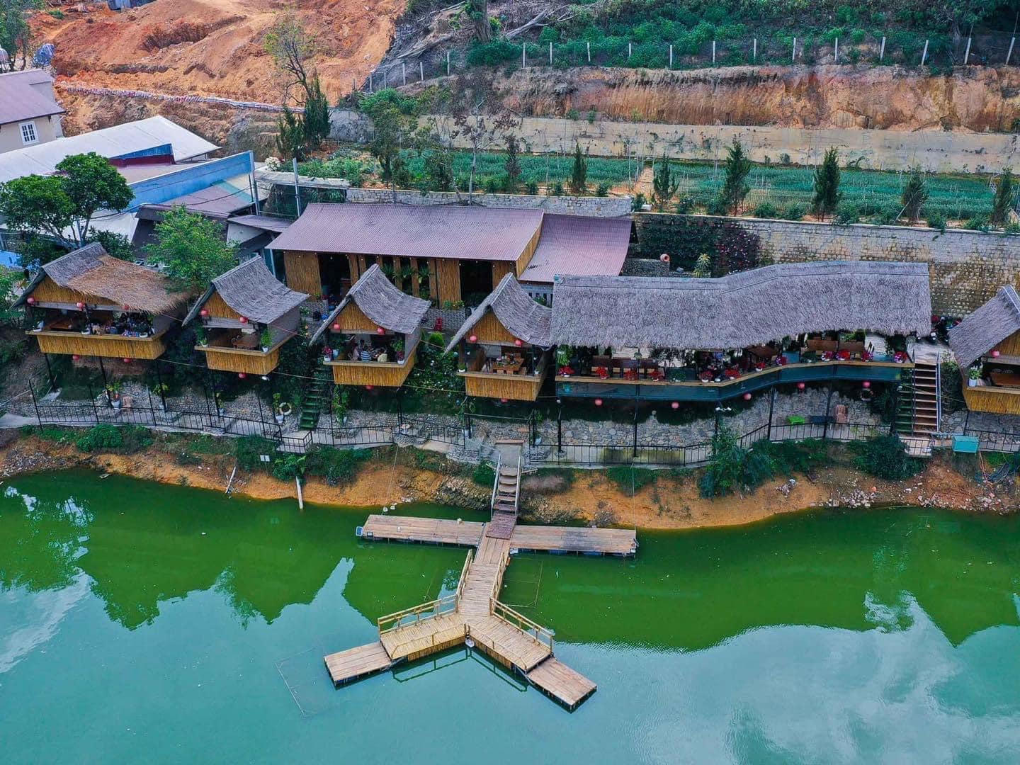 Ngọc Lặc, Thanh Hóa, view hồ, đường nhựa rộng 14m4 lô liền kề 5x30 sẵn sổ. Giá hơn 200tr