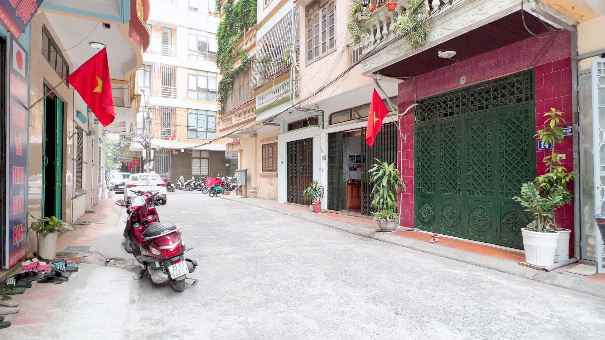 Bán nhanh nhà Phân lô, ô tô tránh phố Vạn Bảo - diện tích 60m2 - 6 tầng Thang máy - Giá nhỉnh 20 tỷ