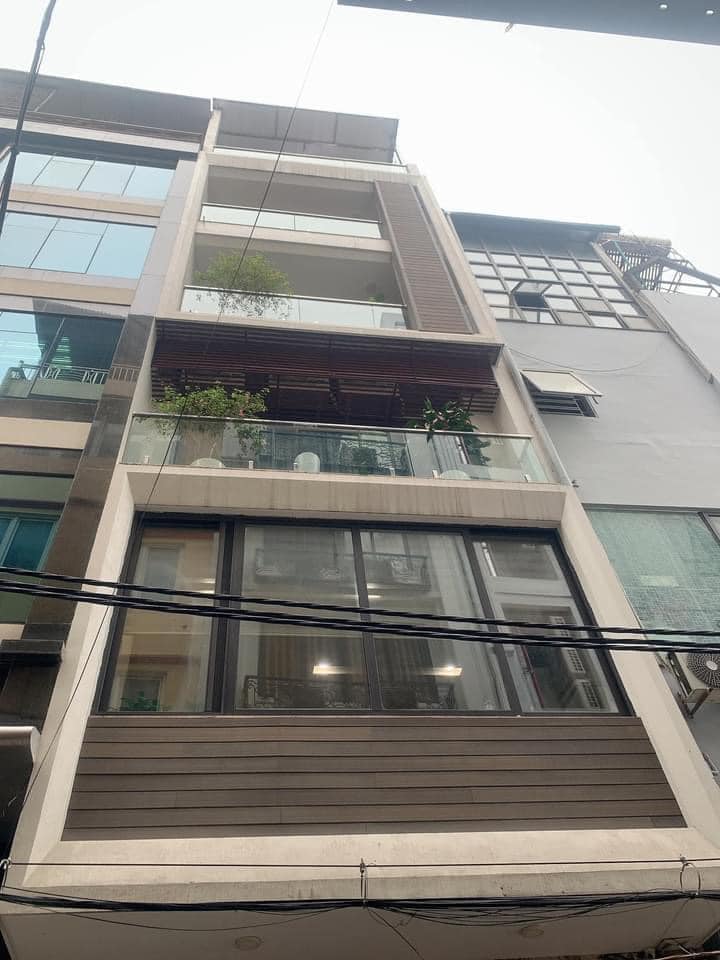 VIP NHẤT PHỐ TRUNG KÍNH ĐÔI - KINH DOANH - OTO DIỆN TÍCH 86Mx6T TM GIÁ HƠN 20 TỶ