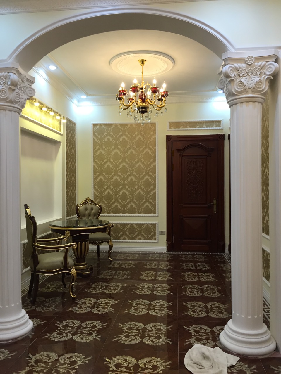 Phố Cổ Building 32m2, 5 tầng, mặt tiền 4m giá chỉ 33.5 tỷ mặt phố Lò Sũ, vỉa hè rộng, SDCC