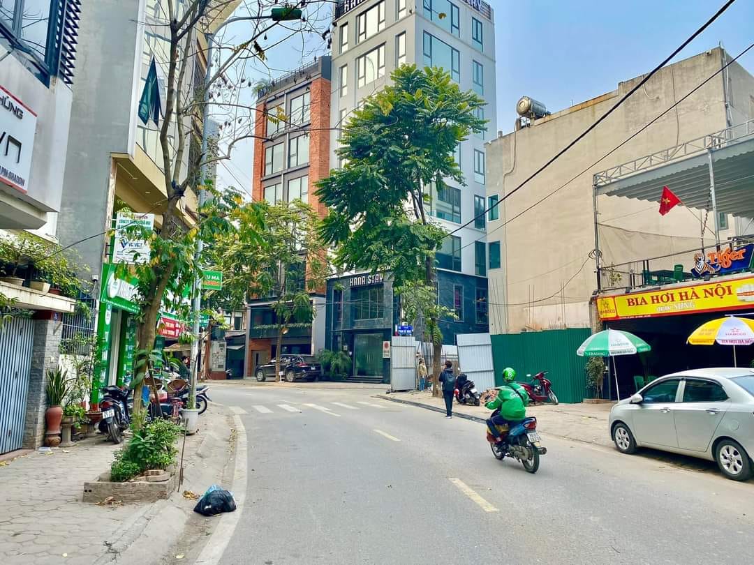 Bán Nhà Mặt Phố Phan Kế Bính, Ba Đình 80m2-4T-MT5m giá chào 24 tỷ có thương lượng.