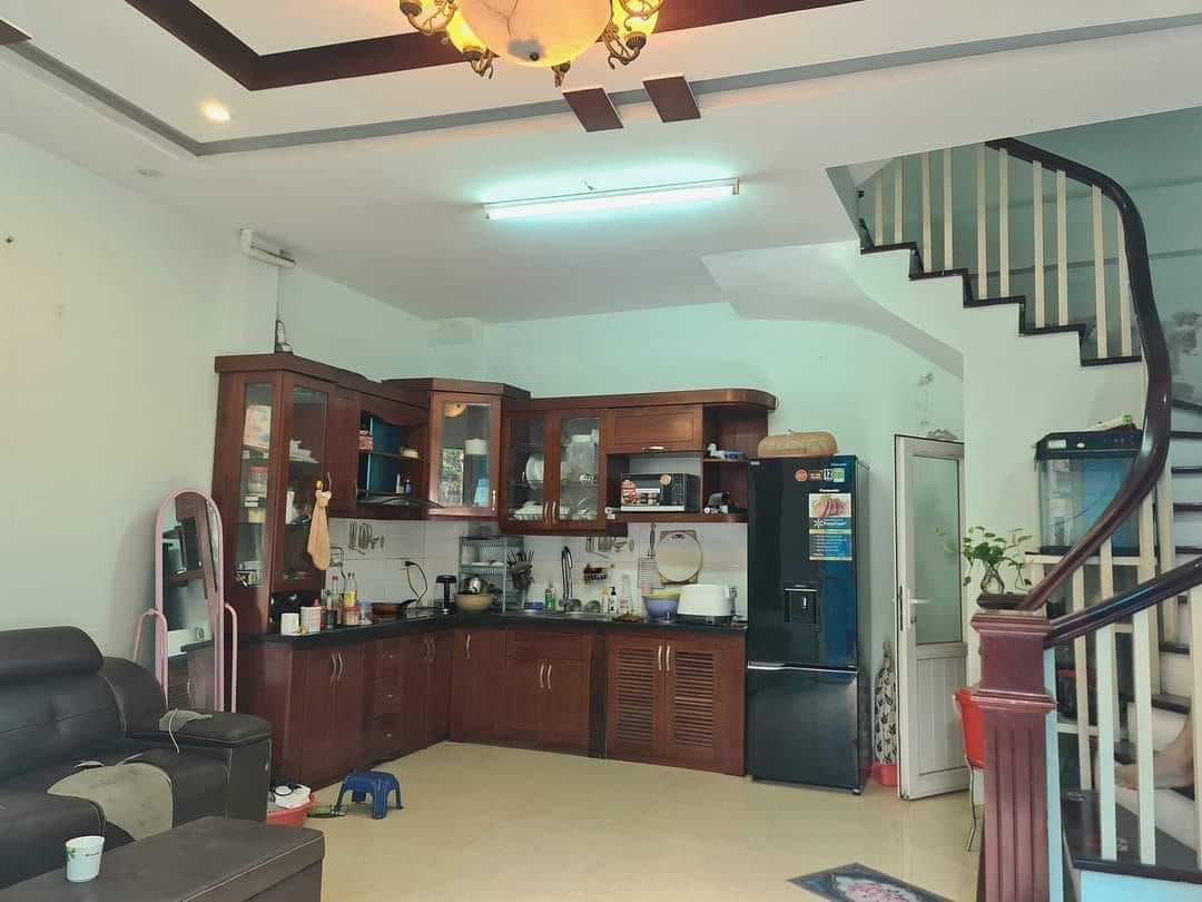 Nguyễn Hoàng, Nam Từ Liêm, ô tô đỗ cửa, 35m2, 5 tầng, giá 4.8 tỷ