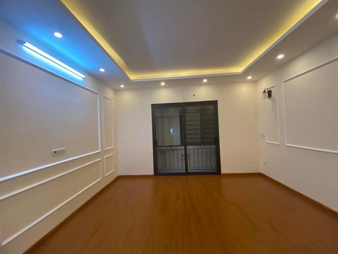 Bán nhà ngõ 66 Ngũ Nhạc, quận Hoàng Mai 42m MT 4m giá 3.99 tỷ