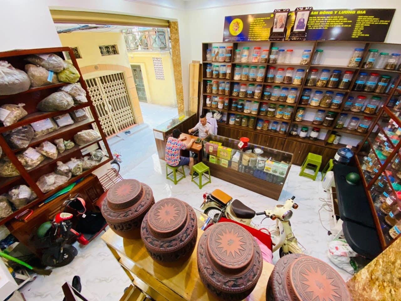 BÁN NHÀ LÔ GÓC THÁI THỊNH 35M 5TẦNG MT 6M GIÁ 6 TỶ LH 0944645553