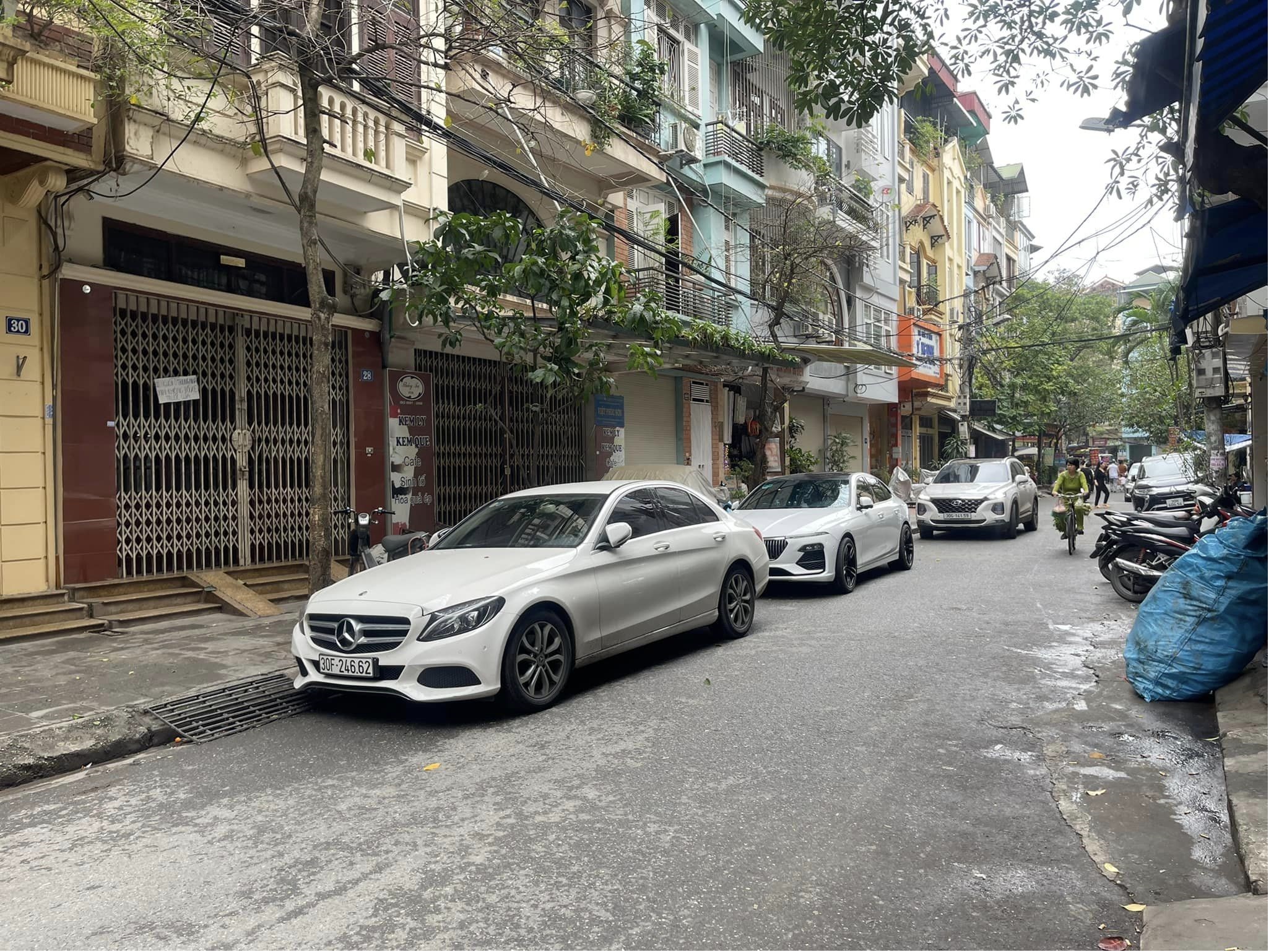 0904.688.633 Bán nhà Pháo Đài Láng, Đống Đa khu phân lô, 2 thoáng 45m2 4T 5.6 tỷ ở ngay