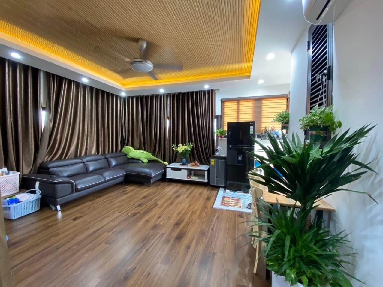 Tòa Dòng Tiền 80Tr/Th– 13 Phòng Full Đồ + 1 Penthouse-8 Tầng thang máy 11 Tỷ