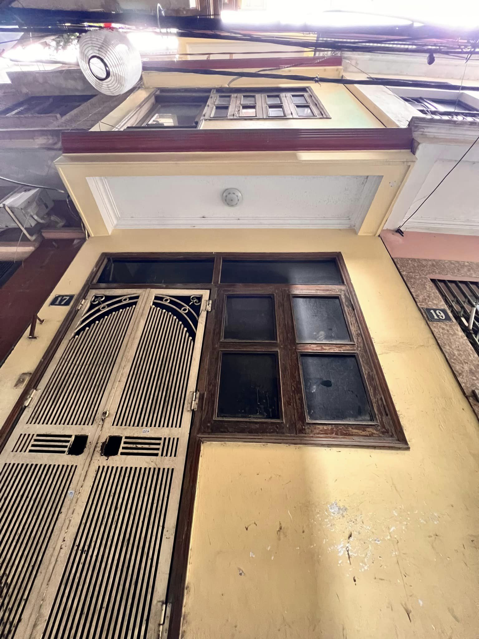 BÁN NHÀ TÂY SƠN 30M RA MẶT PHỐ TIỆN KINH DOANH