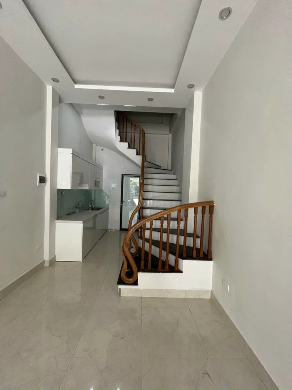 BÁN NHÀ MẶT PHỐ KINH DOANH CỰC ĐỈNH QUANG TRUNG HÀ ĐÔNG DT 30M2 NHÀ 3 TẦNG MT 3M