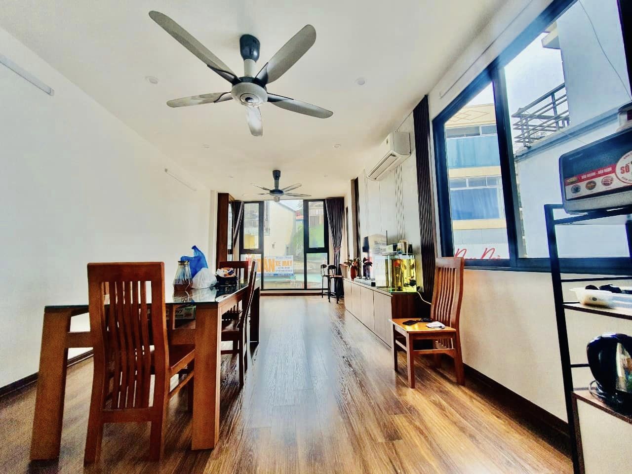 MẶT PHỐ TRƯƠNG ĐỊNH - LÔ GÓC - THANG MÁY - NỞ HẬU - KINH DOANH ĐỈNH - CHỦ NHÀ THIỆN CHÍ - GARA Ô TÔ - 12 TỶ