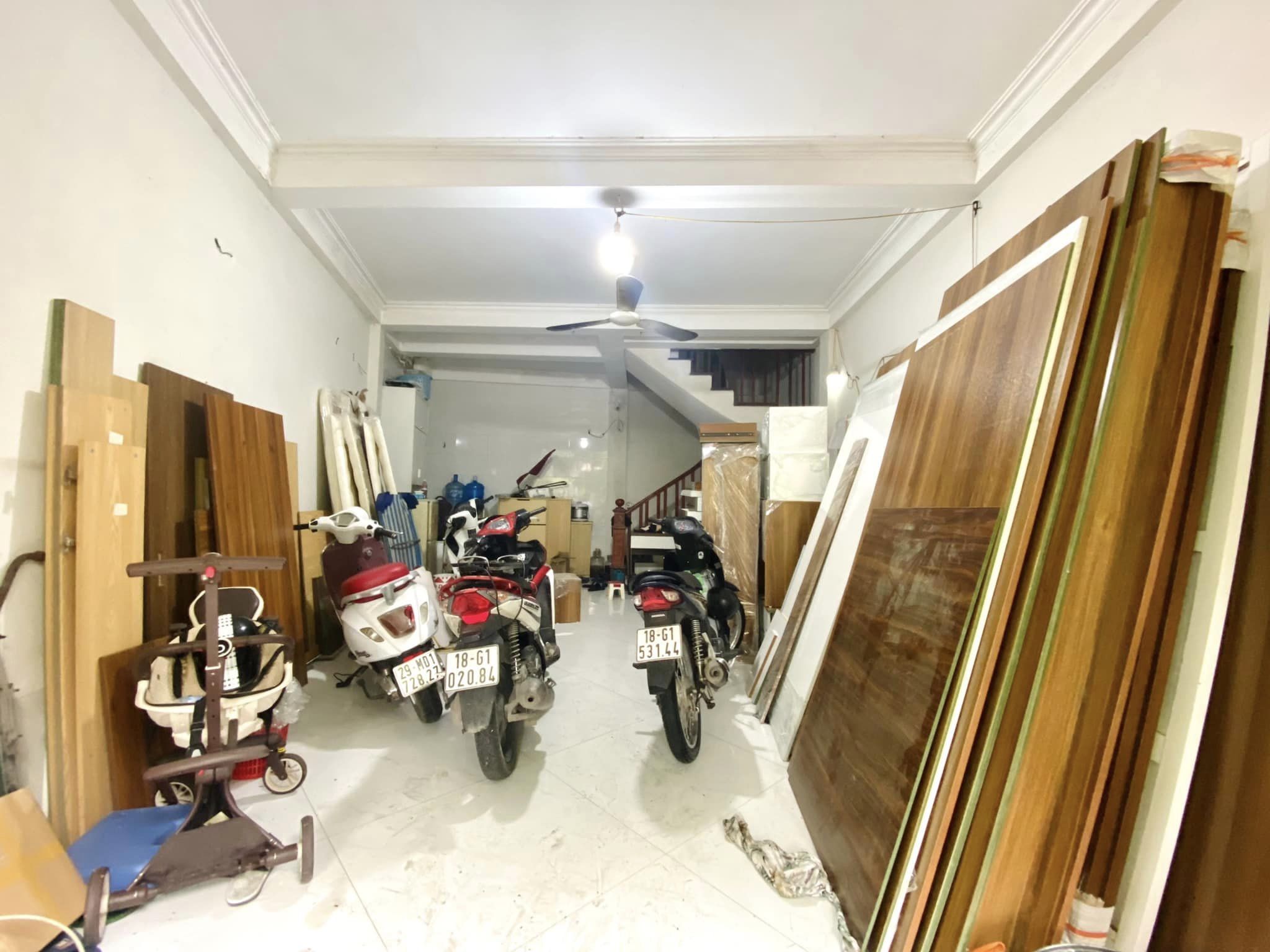 MẶT PHỐ TÂN MAI - KINH DOANH BẤT CHẤP - 2 VỈA HÈ RỘNG RÃI - 2 THOÁNG - KHU VỰC HOT – NHỈNH 8 TỶ