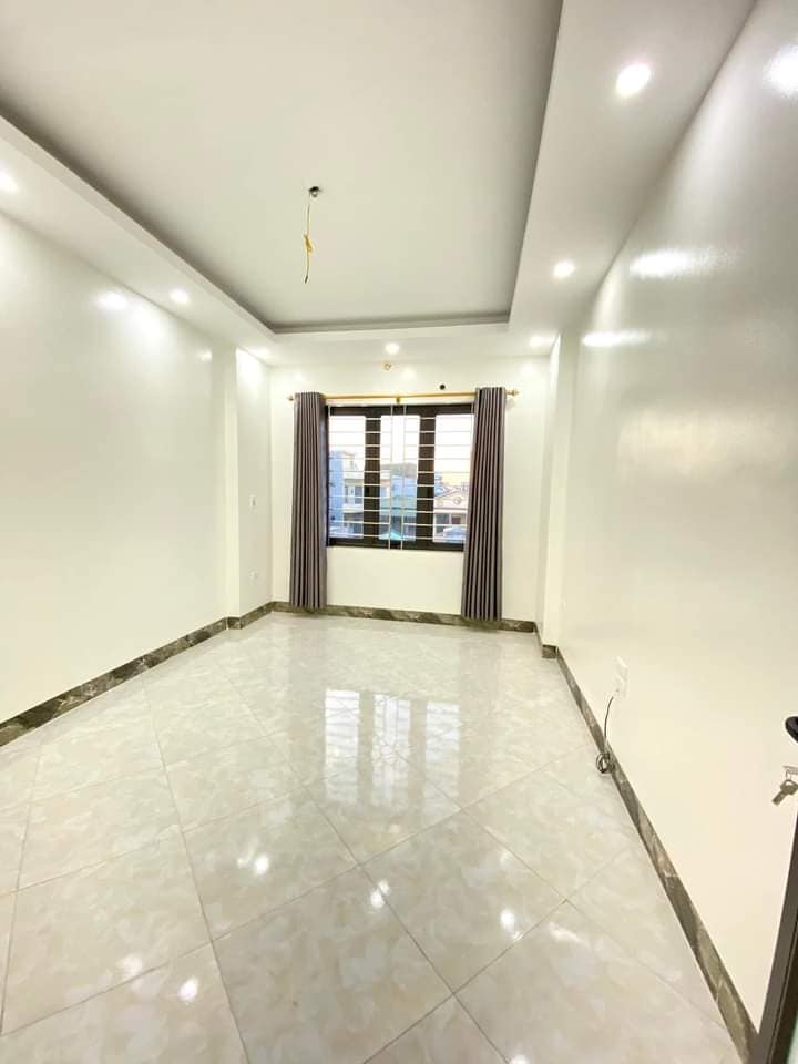 Bán nhà ngõ 349 Nam Dư, Lĩnh Nam 50m x 5 tầng đầy đủ nội thất giá 6,8 tỷ