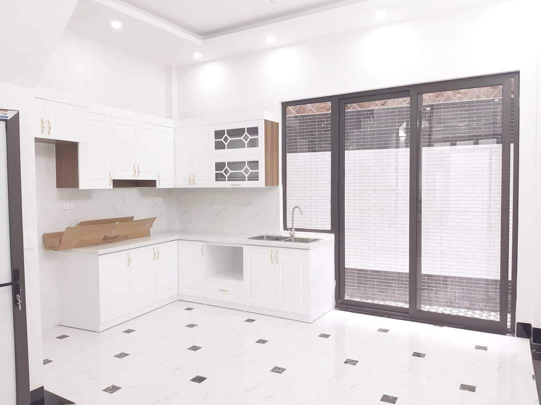 BÁN NHÀ GIÁP BÁT KIM ĐỒNG 70M2 5 TẦNG XÂY MỚI - Ô TÔ ĐỖ CỔNG - SÂN RỘNG - GIÁ 7.25 TỶ