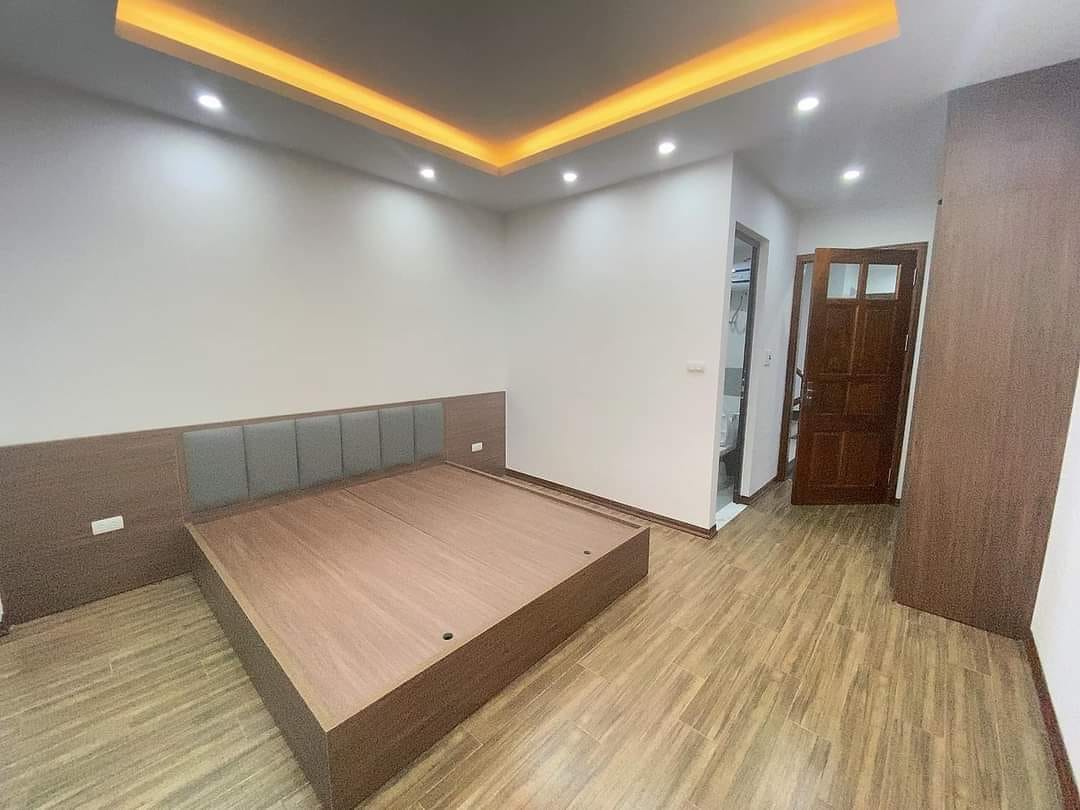 BÁN NHÀ KIM ĐỒNG GIÁP BÁT 82M2 6 TẦNG THANG MÁY MỚI XẤY – Ô TÔ ĐỖ CỬA - GIÁ 14.5 TỶ