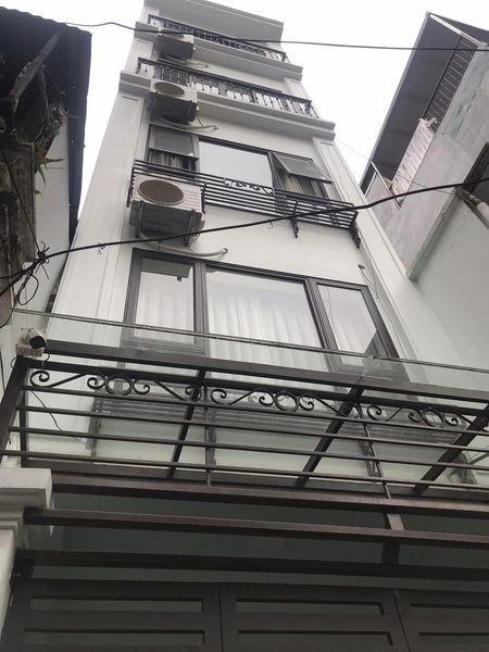 Nhà Chủ Xây Kiên Cố phố Yên Lãng, Có Thang Máy Giá chỉ 10.x Tỷ, Ba Gác Đỗ cửa 51m x 5 Tầng