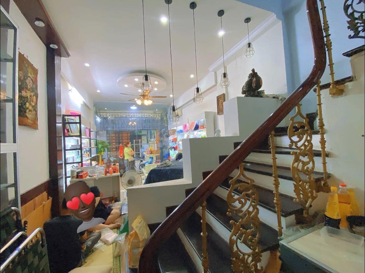 BÁN NHÀ, TRUNG TÂM ĐÔNG ĐA, LÁNG HẠ, DIỆN TÍCH SỔ 59M, THỰ 68M, GIÁ CHỈ 17,5TY